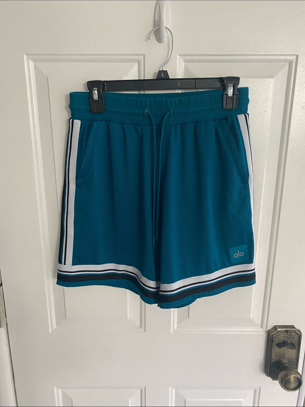 ALO 7” Key Mash Basketball Short